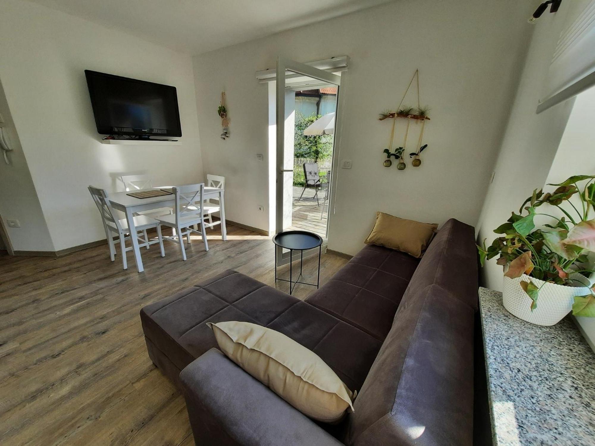 Apartment Alpipond Kamnik Esterno foto